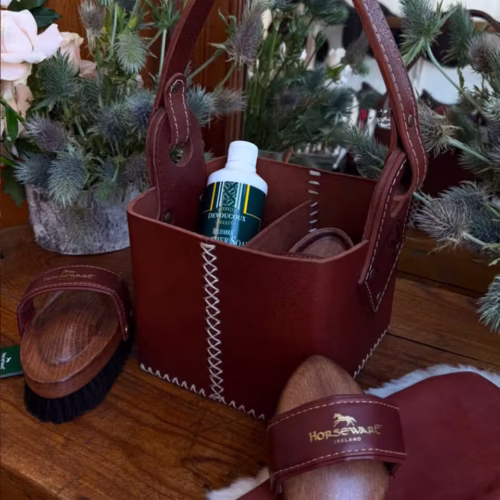 Grooming leather box